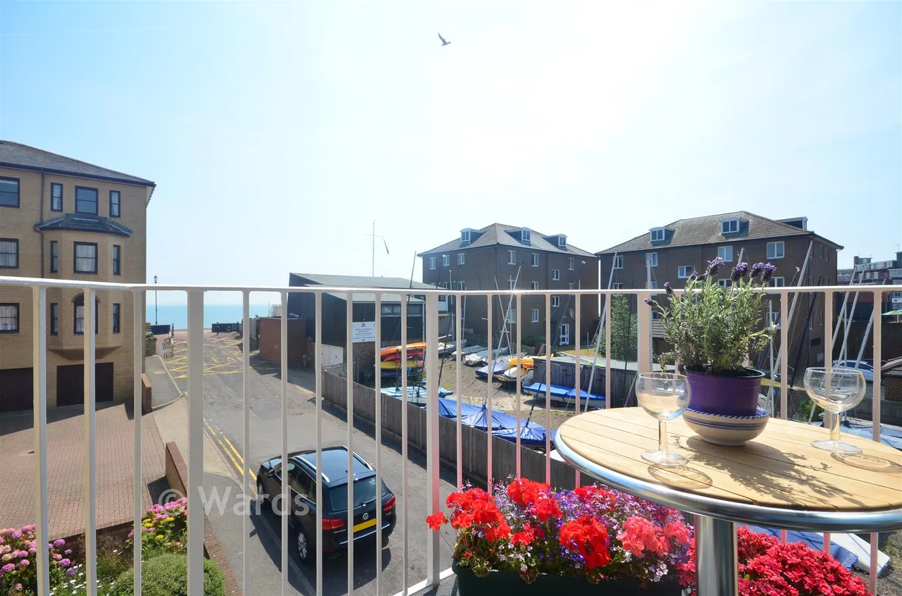 South Road, Hythe, CT21, photo 15