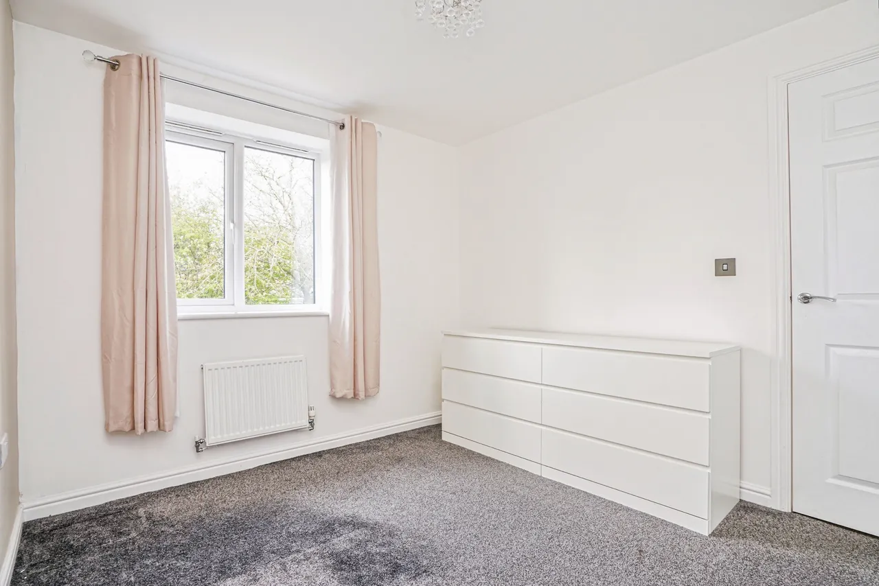 Poplar Place, Leeds, LS14, photo 11