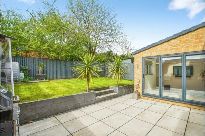 Poplar Place, Leeds, LS14, photo 18