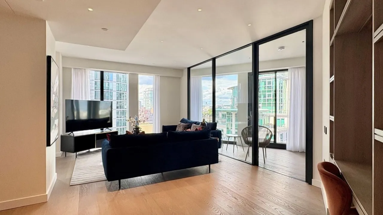 3 bed flat to rent — Vauxhall, London, England