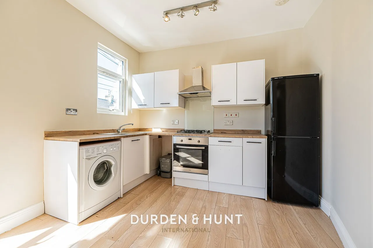 Grosvenor Road, Forest Gate, E7, photo 5