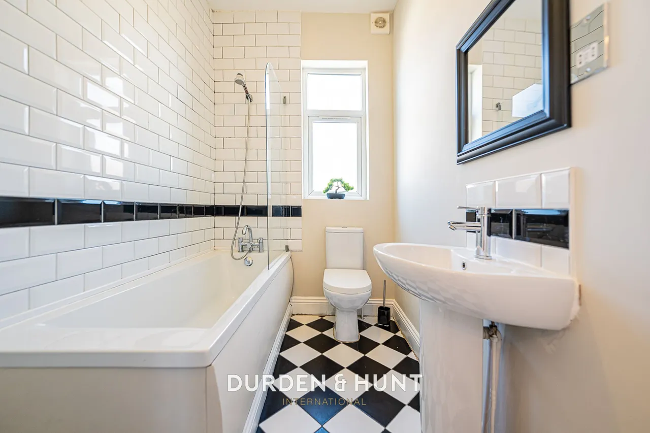Grosvenor Road, Forest Gate, E7, photo 10