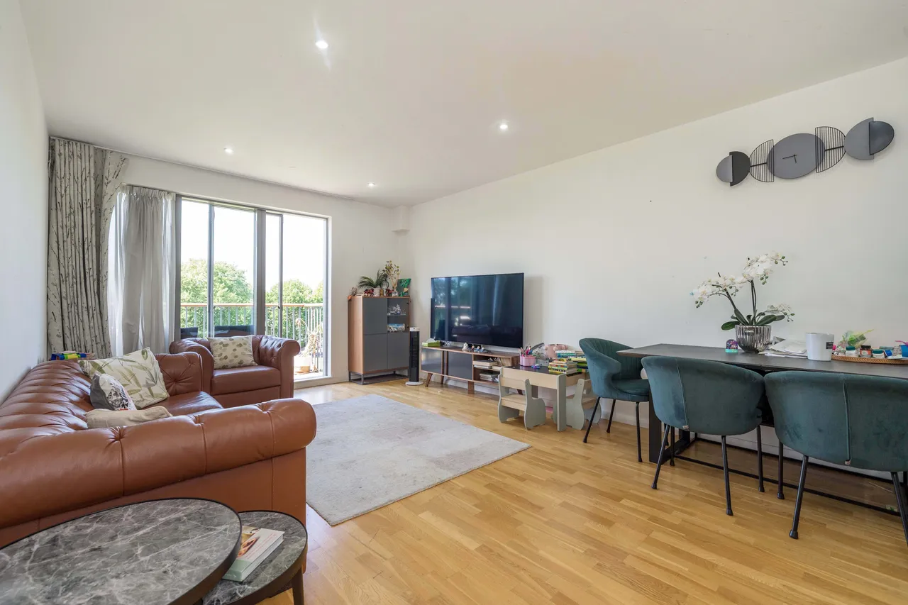 3 bed flat for sale — Fortune Green Road, London, NW6