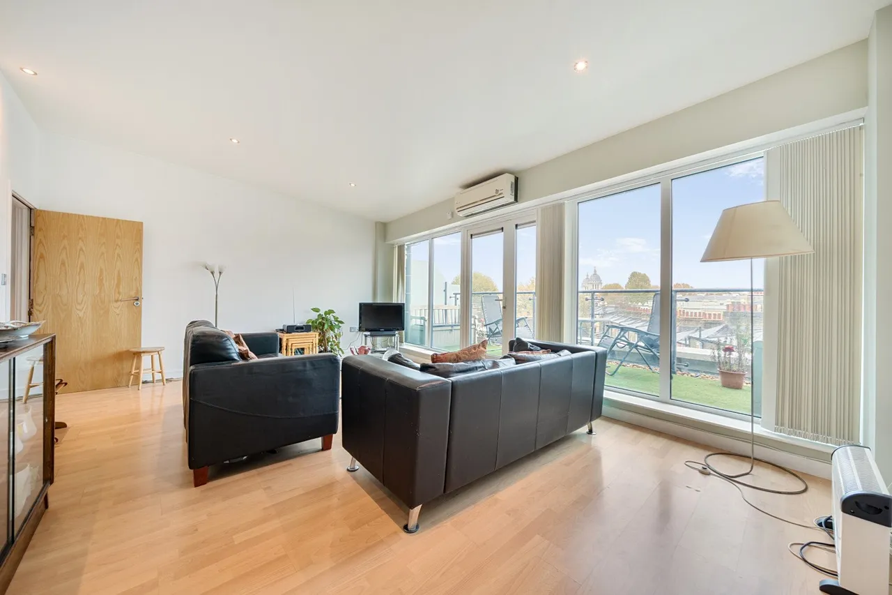 Welland Street, SE10, photo 17
