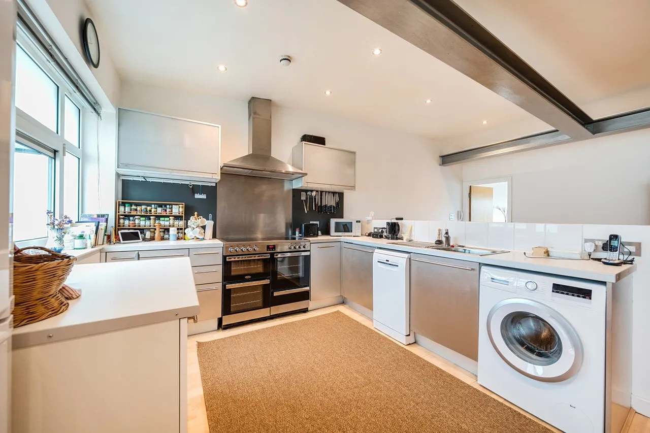 Welland Street, SE10, photo 6