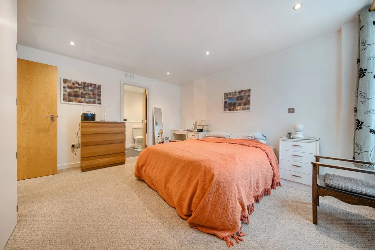 Welland Street, SE10, photo 19
