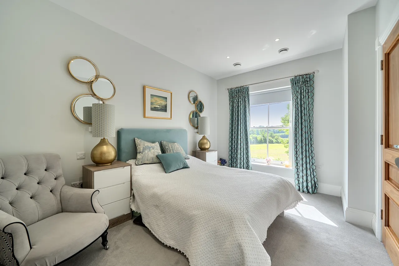 Deane Down Drove, Littleton, SO22, photo 8