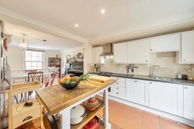 Crouch Street, Banbury, OX16, photo 6