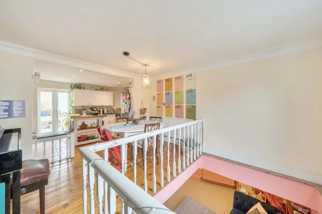 Crouch Street, Banbury, OX16, photo 4