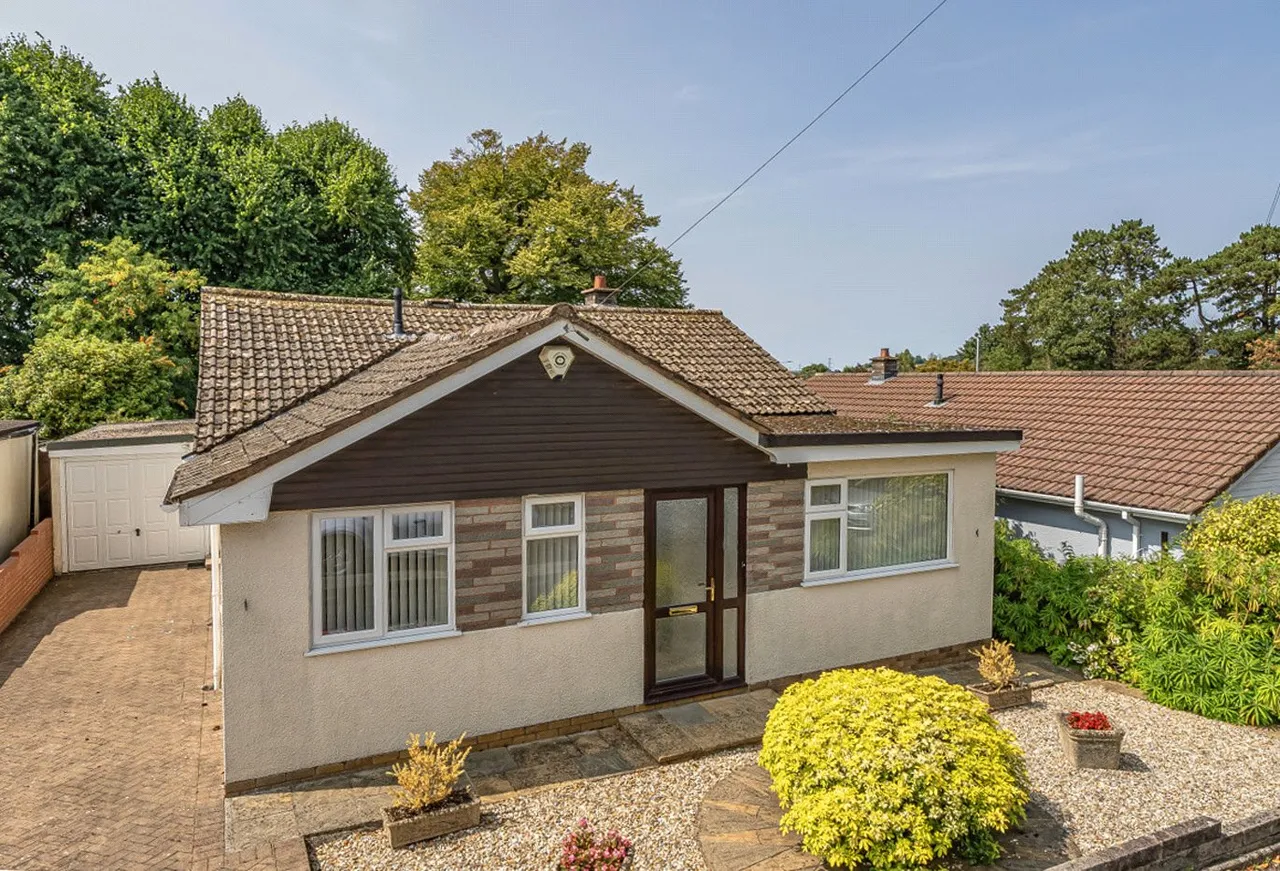 2 bed house for sale — Bramble Lane, Honiton, Devon, EX14 1AS