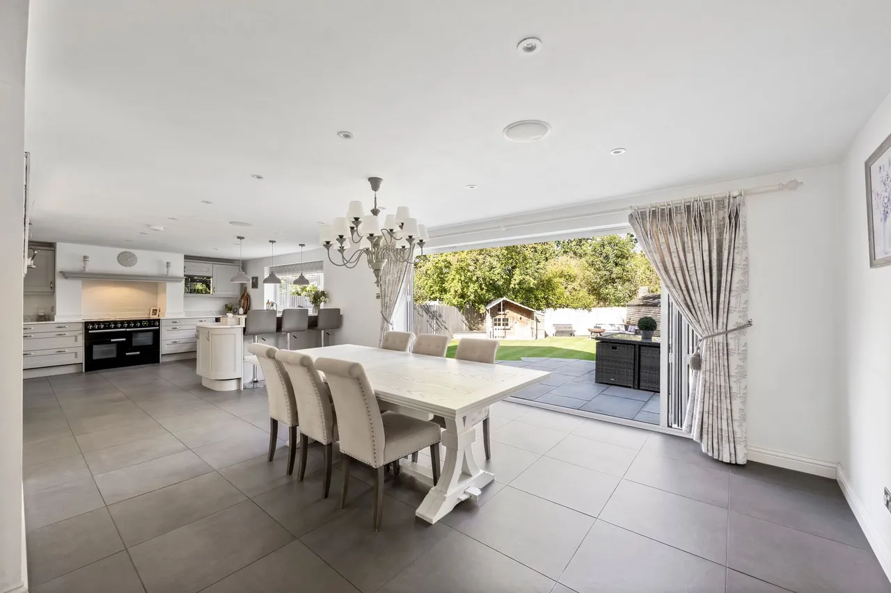 Millfield, Southwater, RH13, photo 7