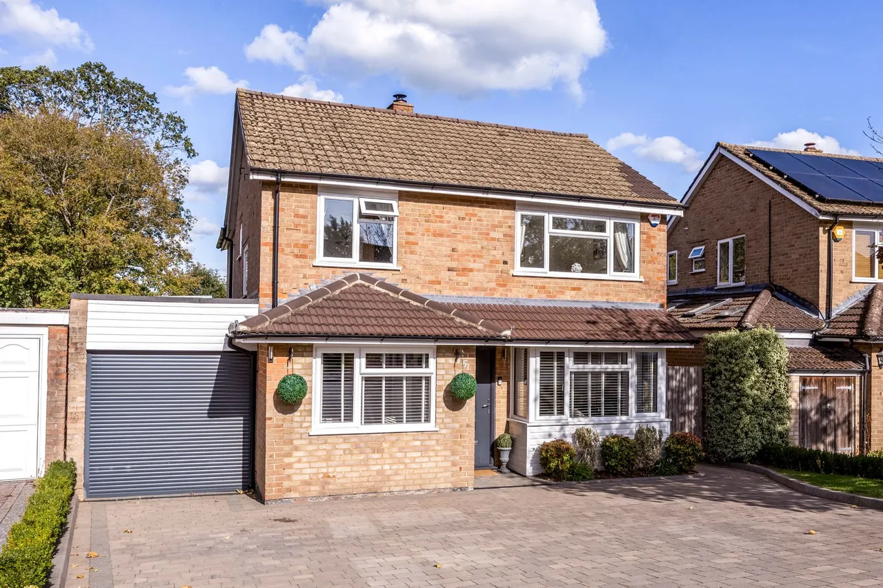 Millfield, Southwater, RH13, photo 22