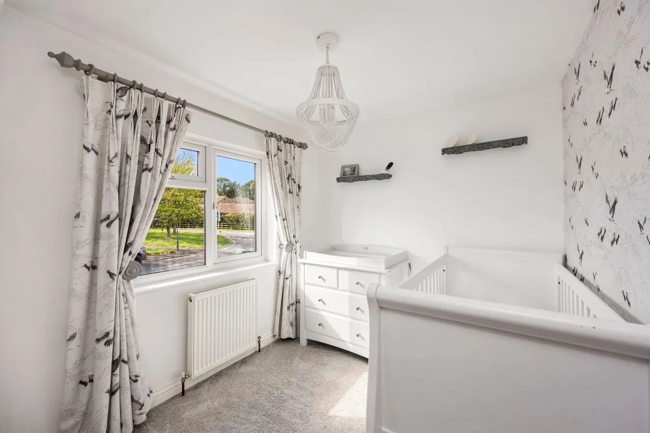 Millfield, Southwater, RH13, photo 18