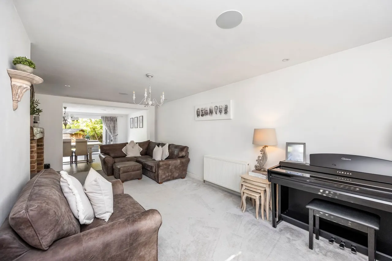 Millfield, Southwater, RH13, photo 11