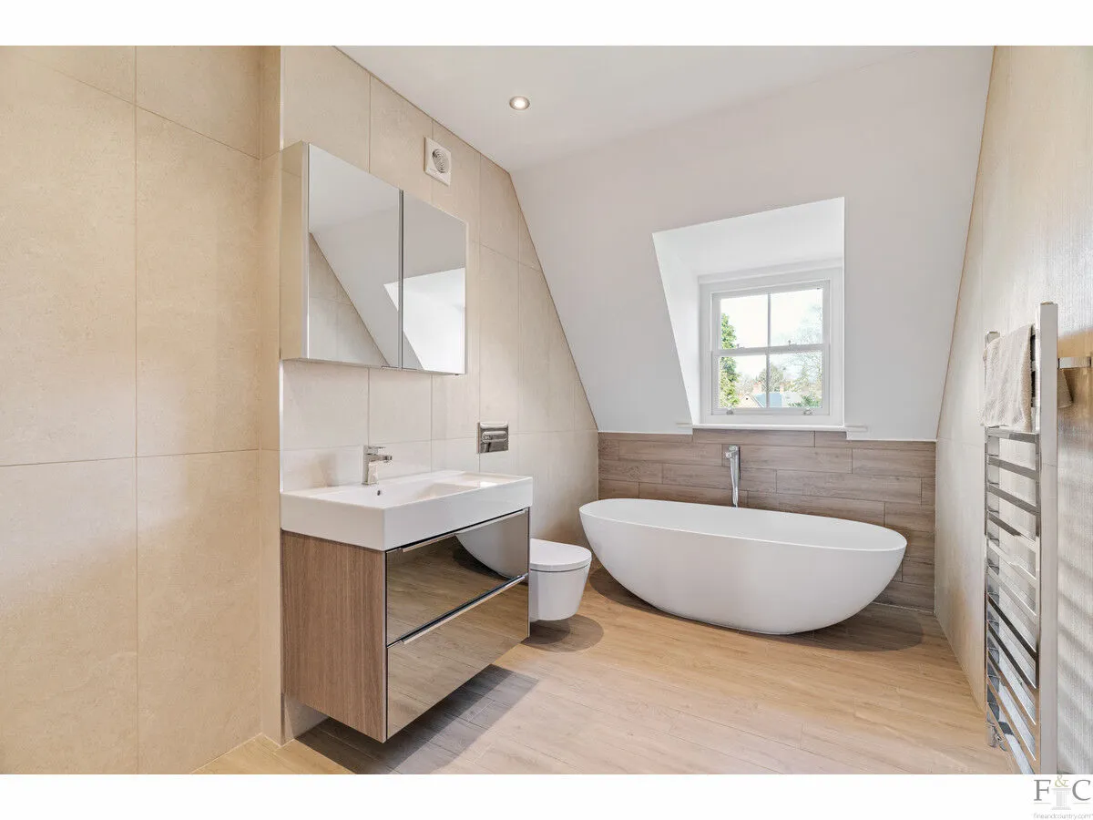 Main Street, Burton Overy, LE8, photo 17