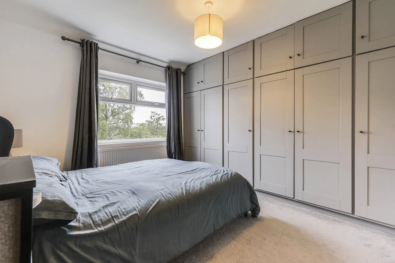 Emmott Drive, Rawdon, LS19, photo 10