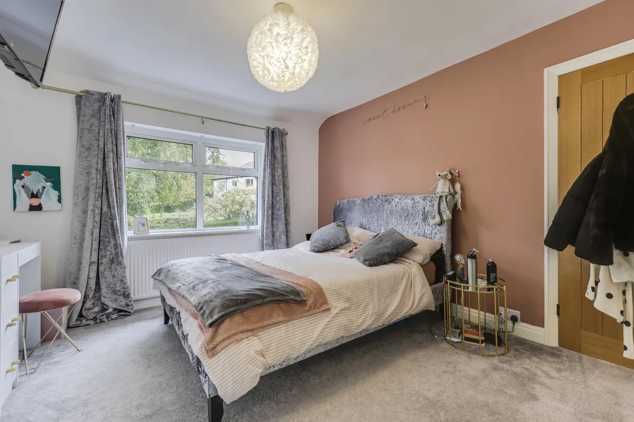 Emmott Drive, Rawdon, LS19, photo 8