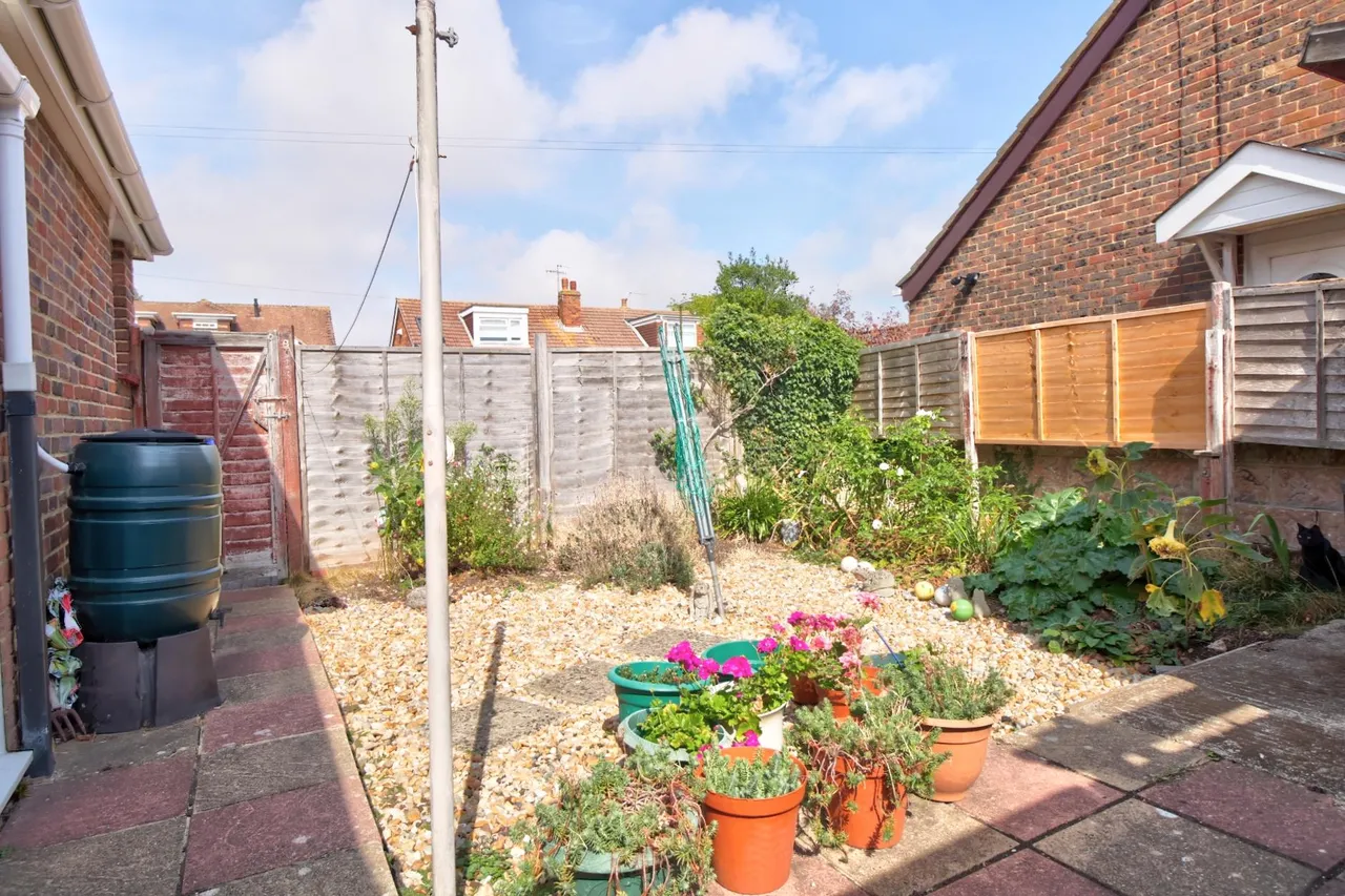 Osborne Drive, Lancing, BN15, photo 16