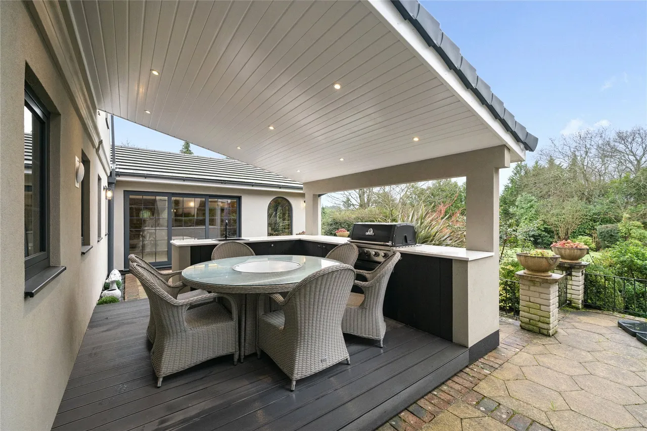 East Road, Weybridge, Surrey, KT13, photo 17
