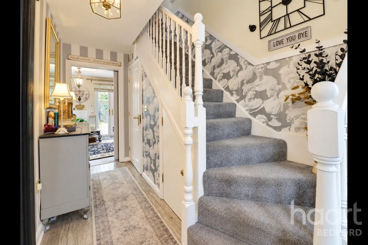 Manse Close, Rushden, NN10, photo 5
