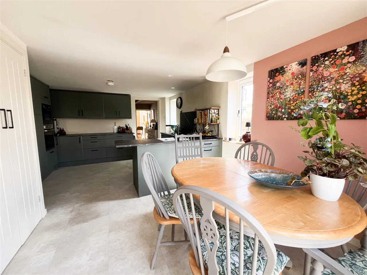 North Street, Punnetts Town, Heathfield, TN21 9DT, photo 5
