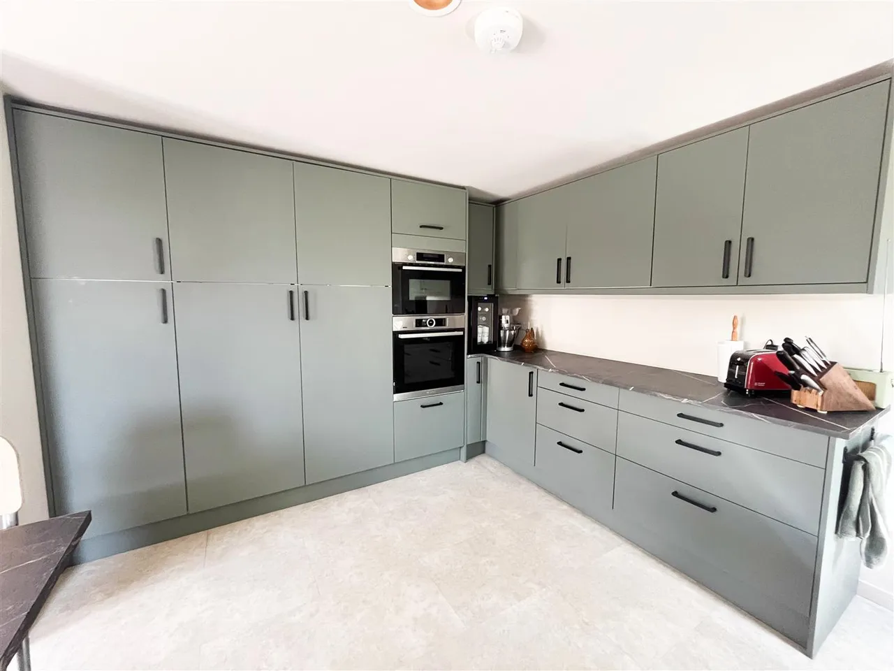 North Street, Punnetts Town, Heathfield, TN21 9DT, photo 10