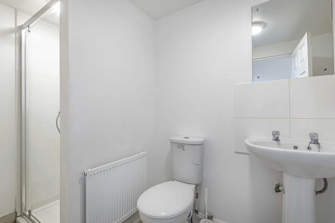 Cabell Road, Guildford, GU2 8JJ, photo 7