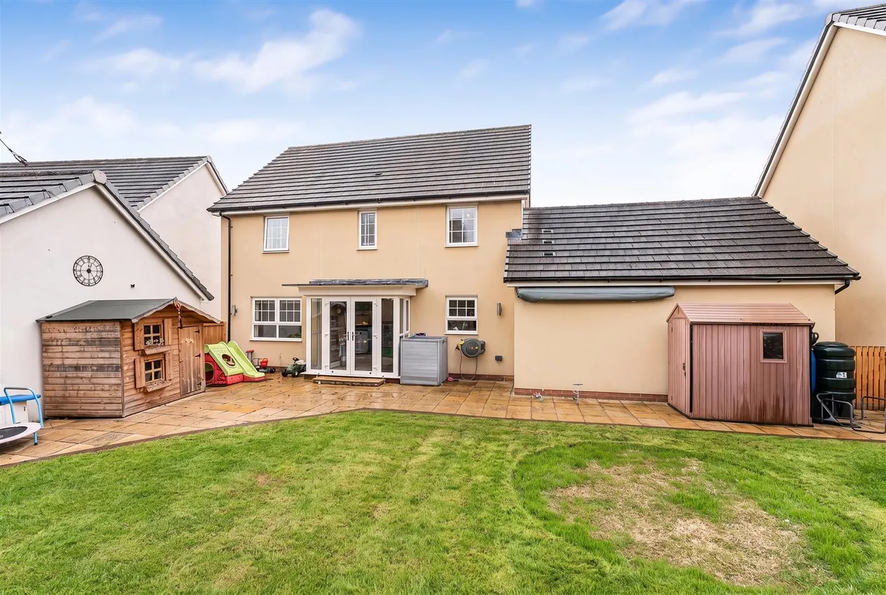 Dartmoor Way, Cullompton, photo 26