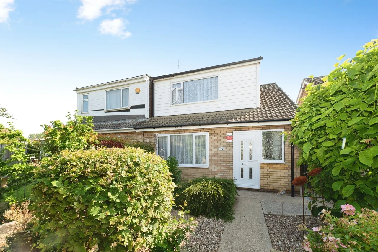 3 bed house for sale — Grizedale, Hull