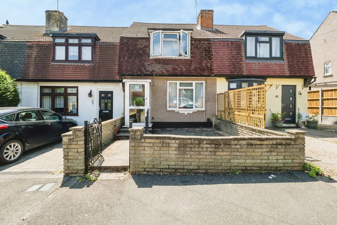 Somerset Gardens, Hornchurch, Essex, RM11, photo 21