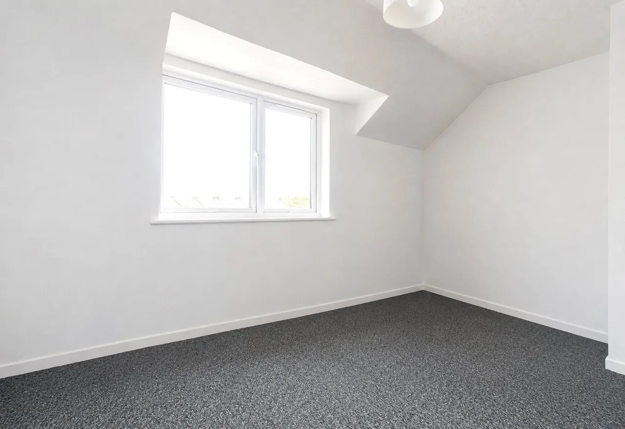 Somerset Gardens, Hornchurch, Essex, RM11, photo 5
