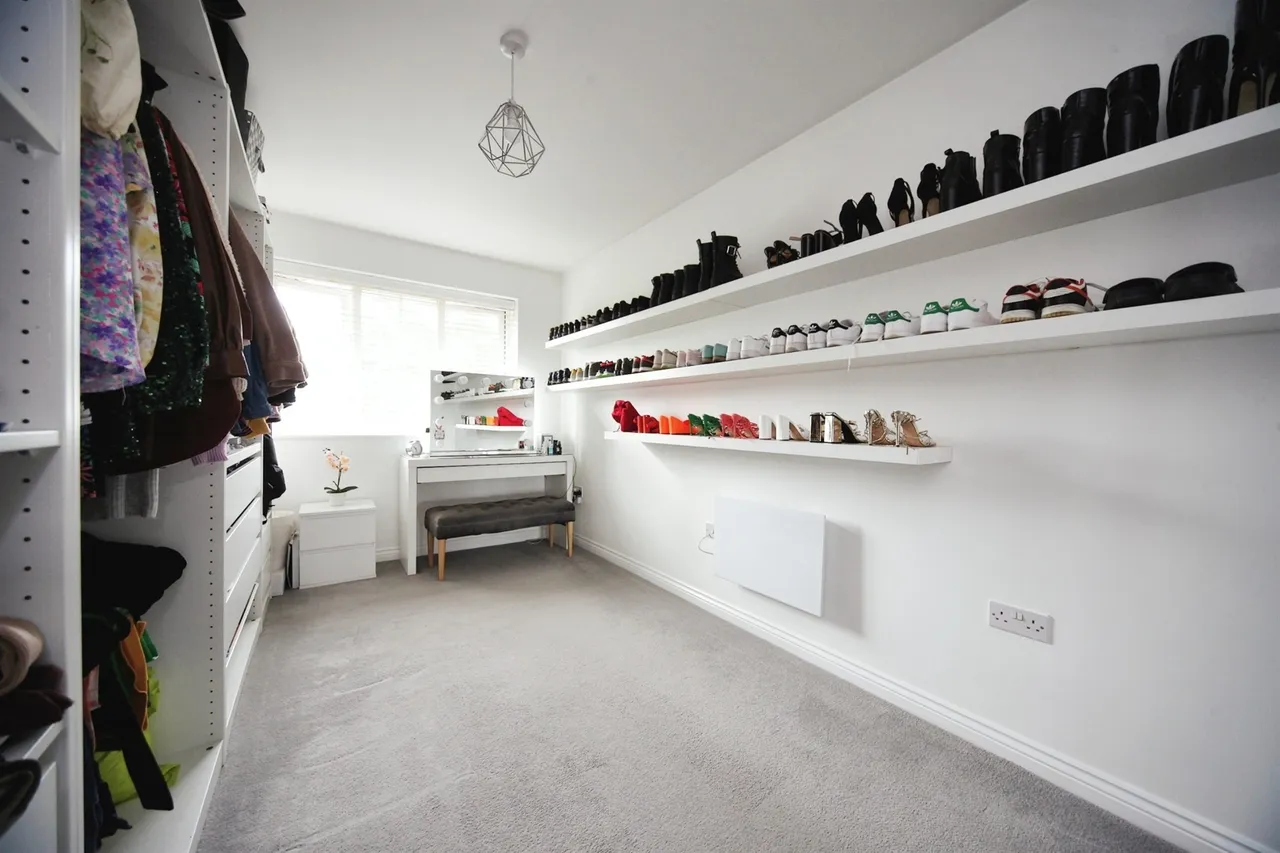 Kiln Way, LU5, photo 6