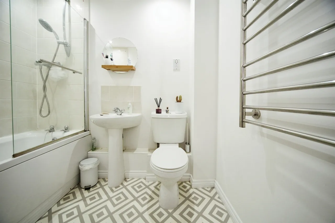 Kiln Way, LU5, photo 8