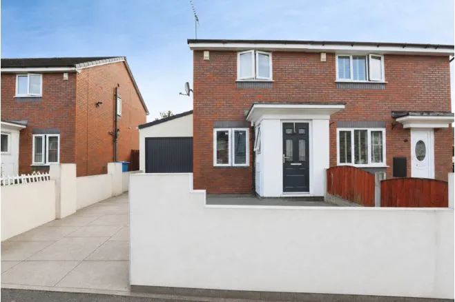 2 bed house for sale — Barncroft Road, Liverpool