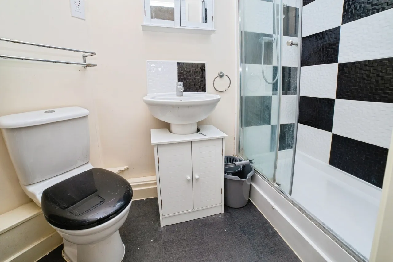 Henfrey Drive, Annesley, NG15, photo 13