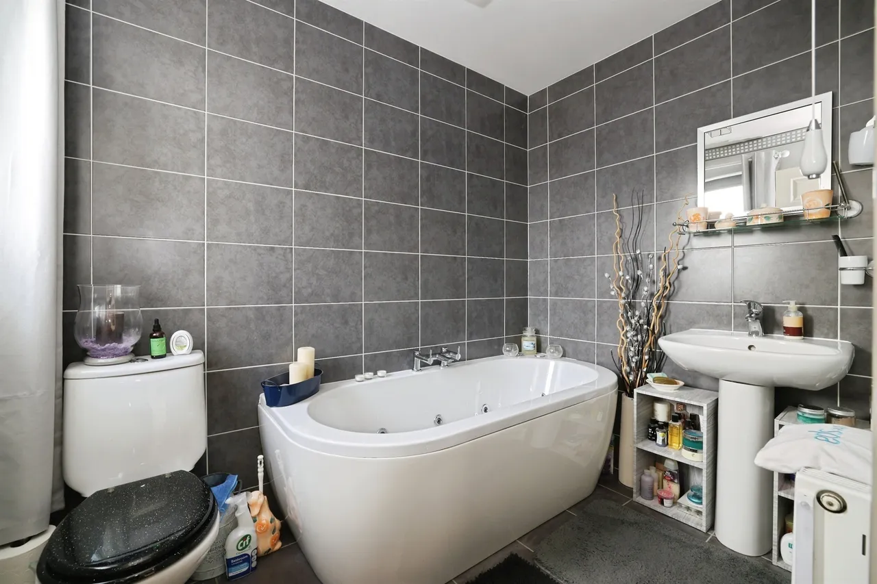 Archers Way, Amesbury, SP4, photo 17