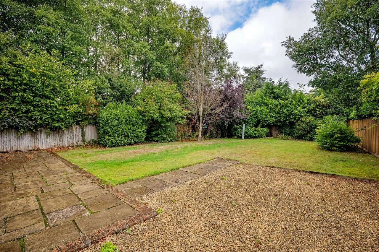 South Street, Fontmell Magna, SP7, photo 17