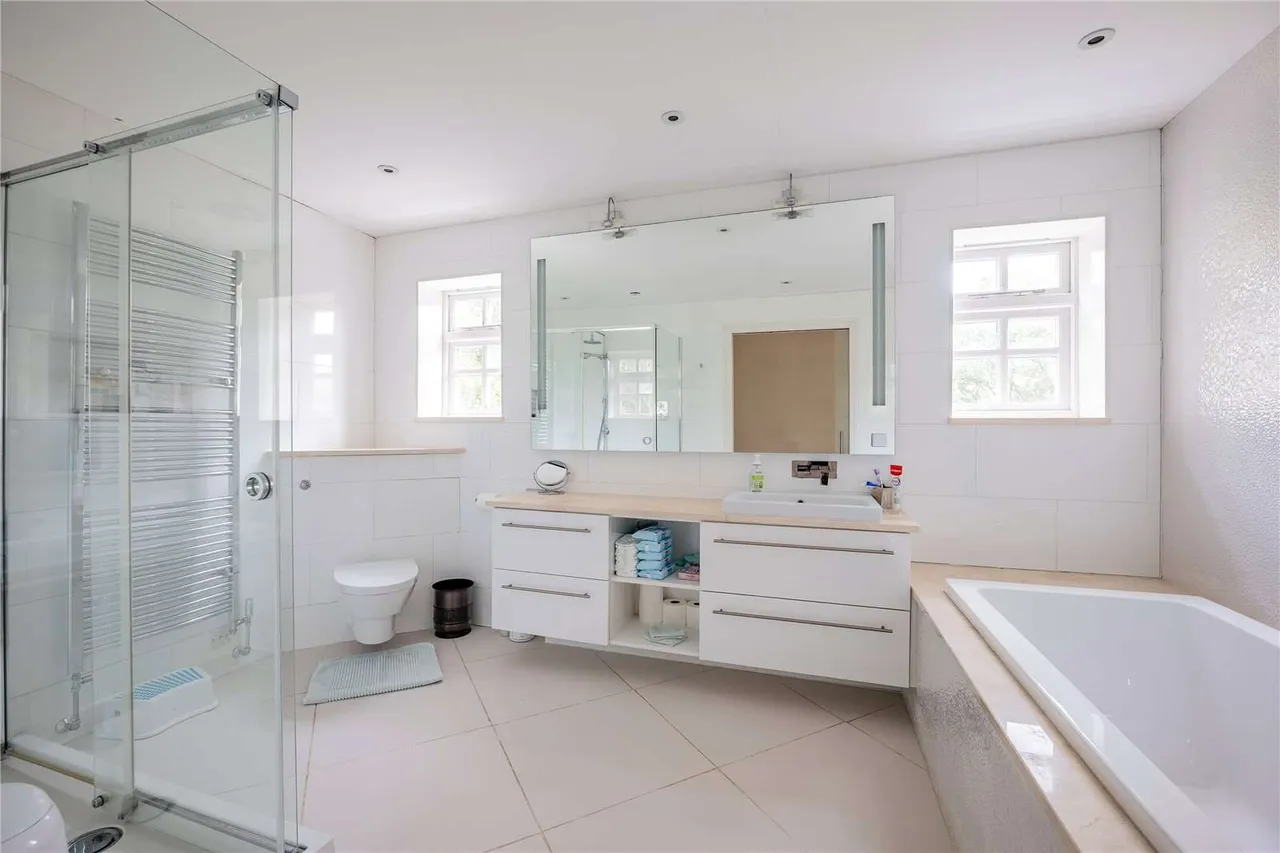 South Street, Fontmell Magna, SP7, photo 10