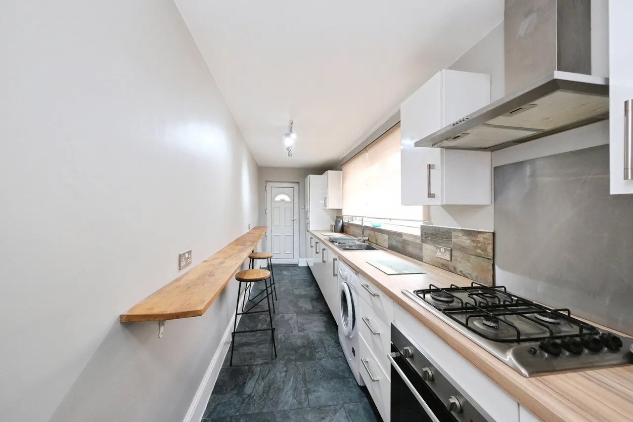 3 bed house for sale, Wilford Crescent West, Nottingham, NG2