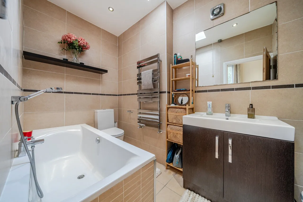 Ashburnham Road, DA17, photo 17