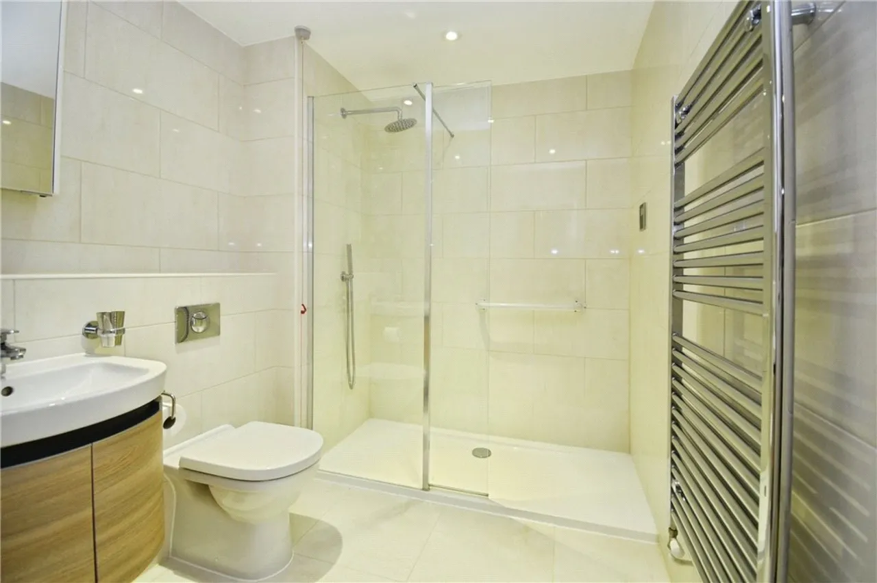 Duttons Road, Romsey, SO51, photo 6