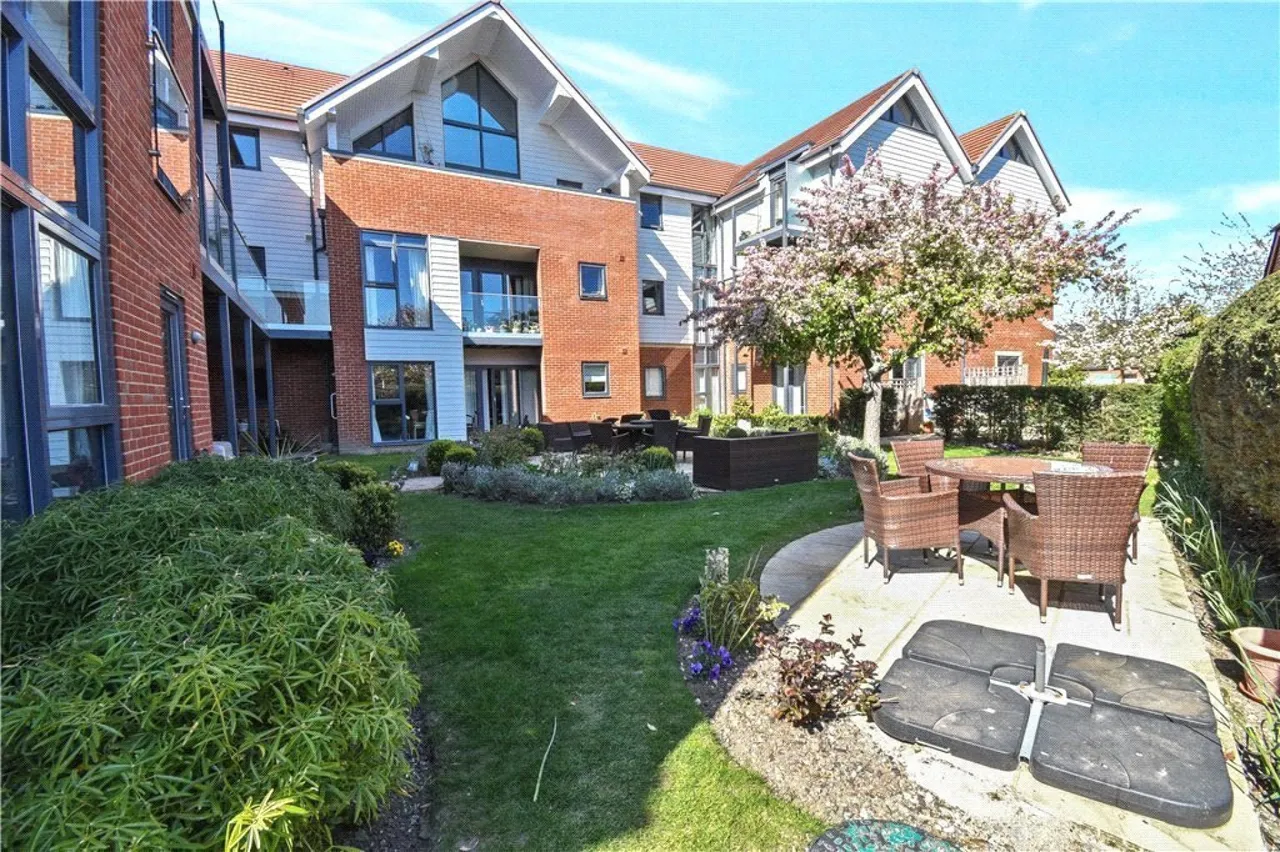 Duttons Road, Romsey, SO51, photo 9