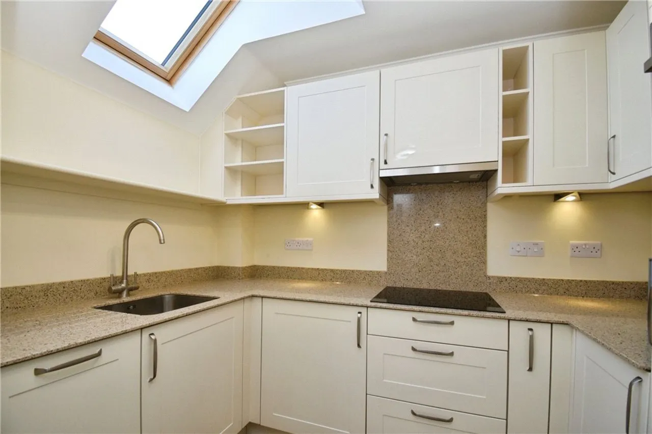 Duttons Road, Romsey, SO51, photo 4