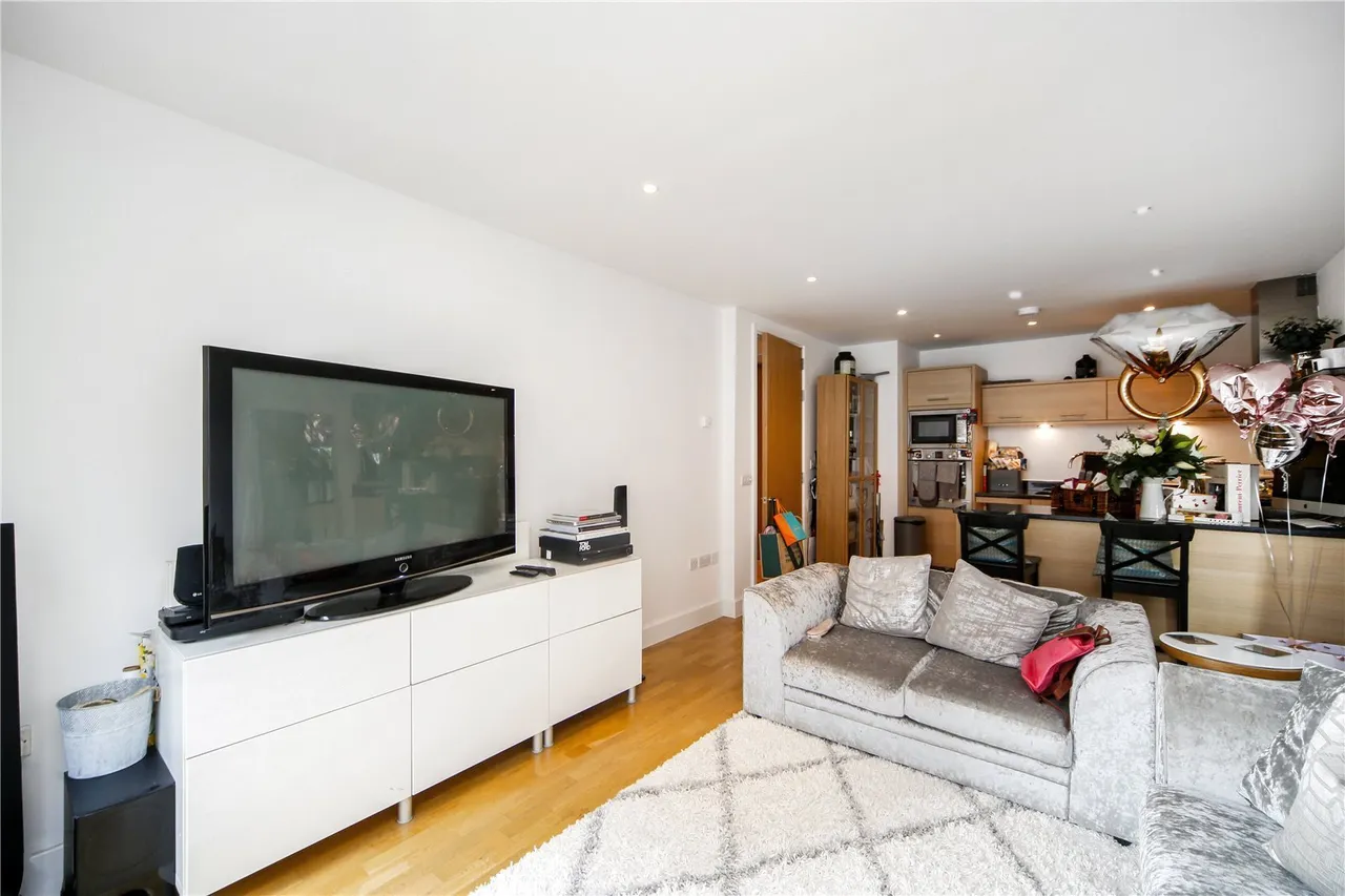 Fulham Road, London, SW10, photo 11
