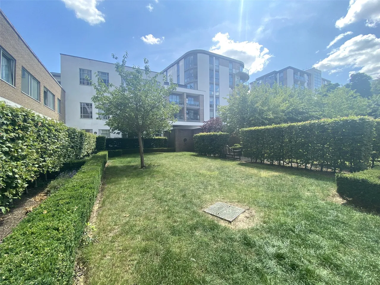 Great West Road, Brentford, TW8, photo 8