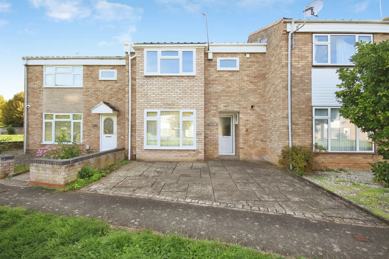 3 bed house for sale, Solway Close, Leamington Spa, CV31