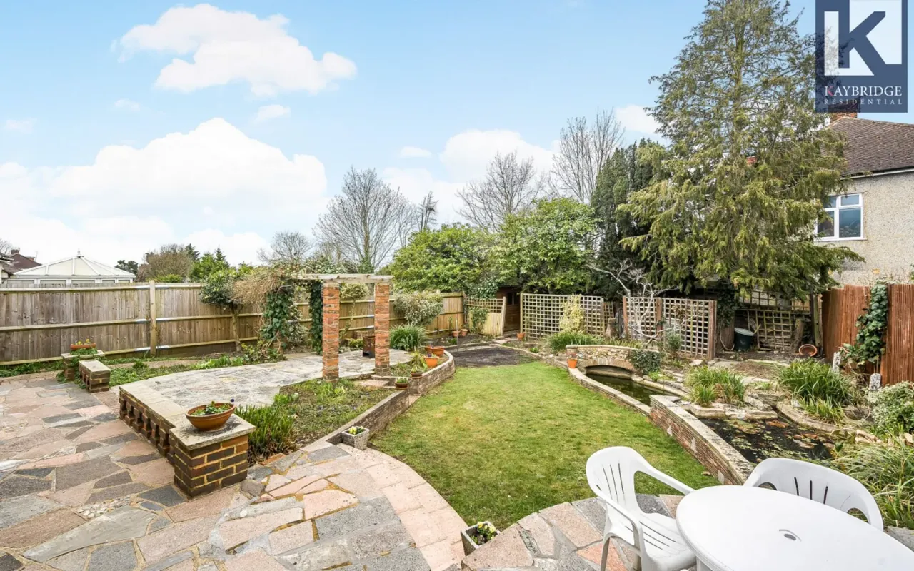 Firswood Avenue, Epsom, KT19, photo 12