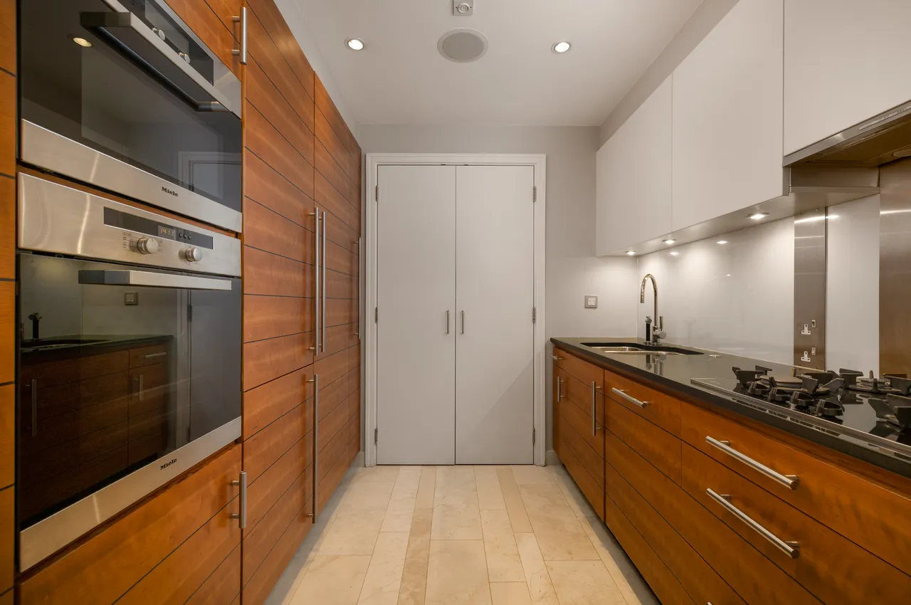 Lancelot Place, Knightsbridge, SW7, photo 2