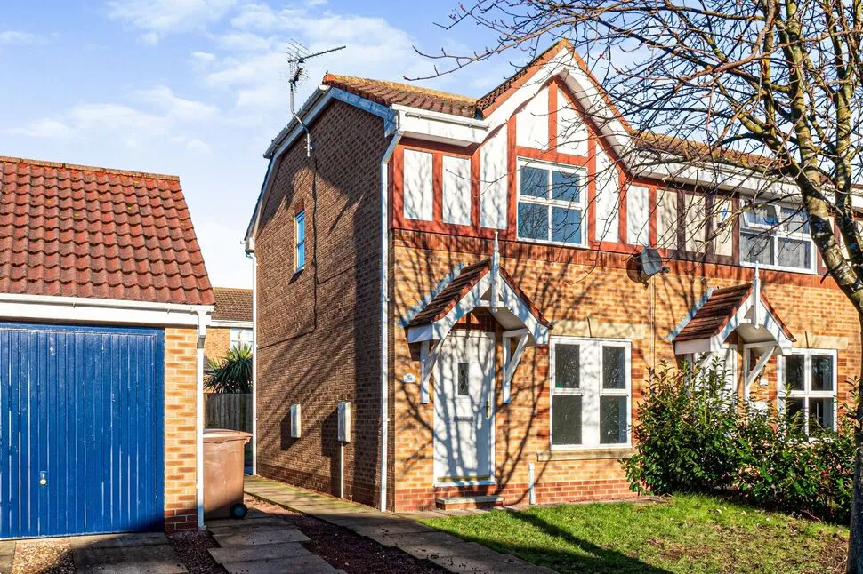 3 bed house for sale — Aysgarth Rise, Bridlington, East Yorkshire, YO16