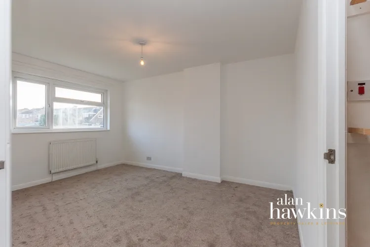 Blackstone Avenue, Eldene, SN3, photo 10